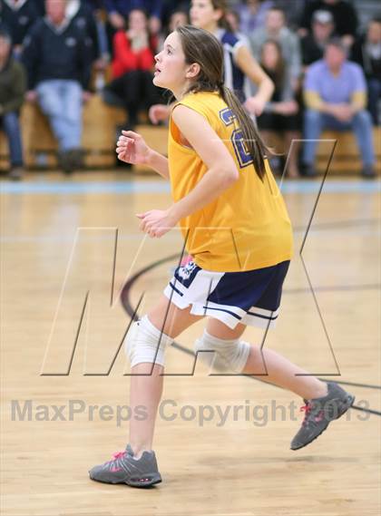 Thumbnail 3 in Morgan vs. Coventry (CIAC Class S Semifinal) photogallery.