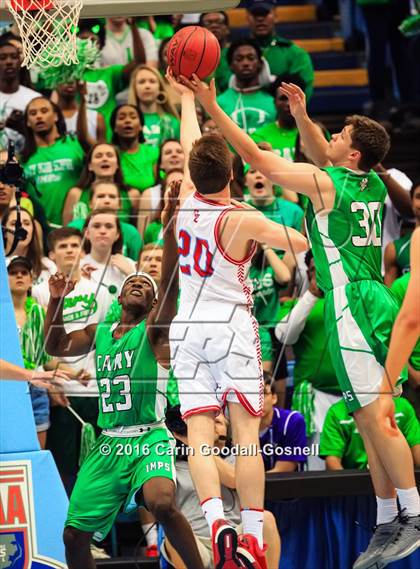 Thumbnail 3 in Cary vs. Charlotte Catholic (NCHSAA 4A Final) photogallery.