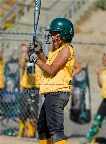 Thumbnail 2 in Davis @ Downey photogallery.