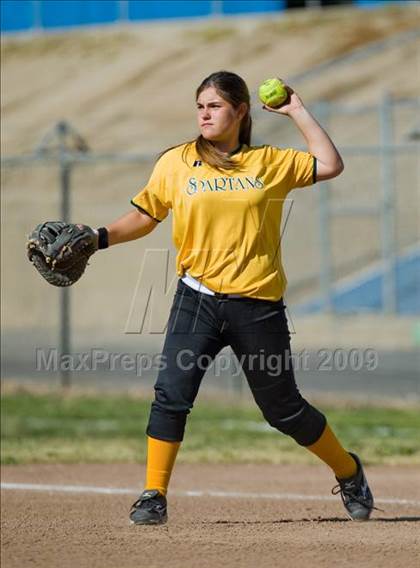 Thumbnail 1 in Davis @ Downey photogallery.