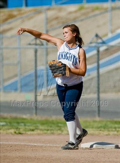 Thumbnail 1 in Davis @ Downey photogallery.