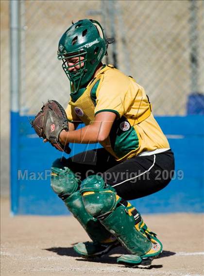 Thumbnail 1 in Davis @ Downey photogallery.