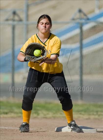 Thumbnail 1 in Davis @ Downey photogallery.