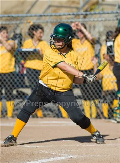 Thumbnail 1 in Davis @ Downey photogallery.