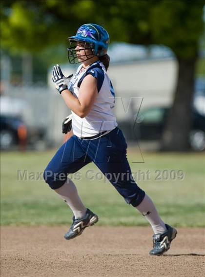 Thumbnail 2 in Davis @ Downey photogallery.