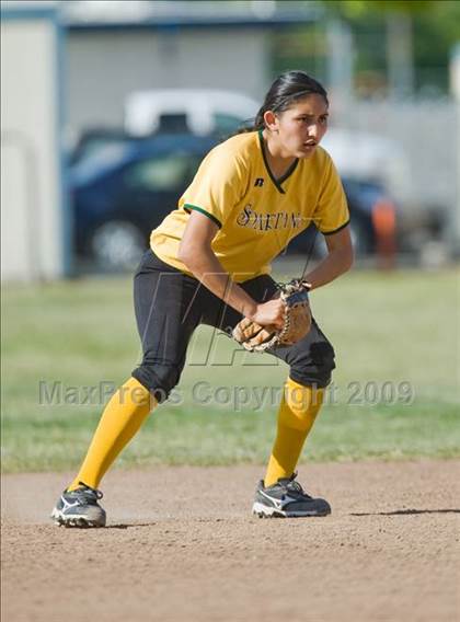 Thumbnail 3 in Davis @ Downey photogallery.