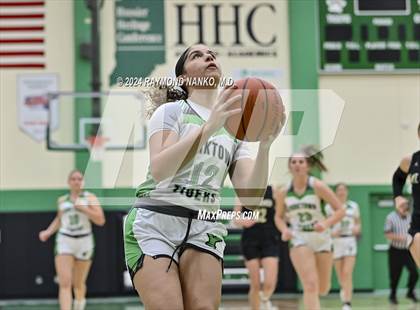 Thumbnail 3 in Mt. Vernon @ Yorktown photogallery.