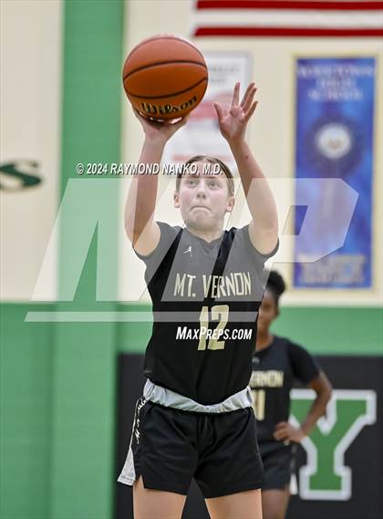 Thumbnail 3 in Mt. Vernon @ Yorktown photogallery.