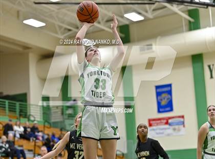 Thumbnail 1 in Mt. Vernon @ Yorktown photogallery.