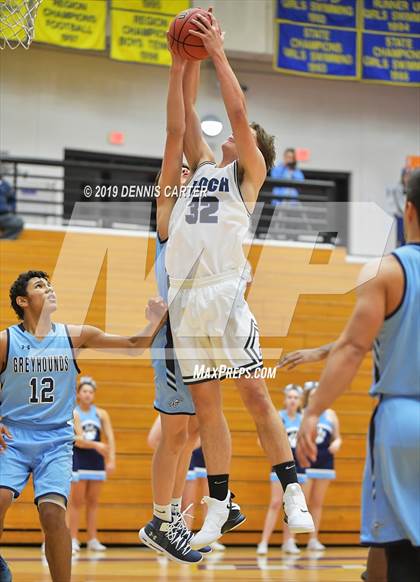 Thumbnail 2 in Pope @ Chattahoochee photogallery.