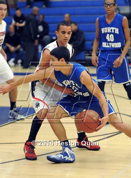 Thumbnail 2 in Harvard-Westlake vs. North Hollywood (Jim Nakabara Classic) photogallery.