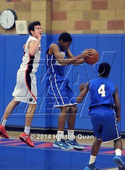 Thumbnail 2 in Harvard-Westlake vs. North Hollywood (Jim Nakabara Classic) photogallery.