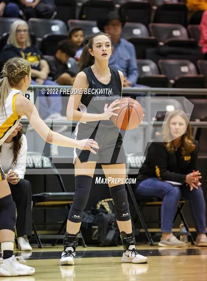 Thumbnail 3 in Tom Bean vs. Era (UIL 2A D2  Bi-District) photogallery.