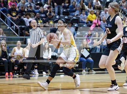 Thumbnail 3 in Tom Bean vs. Era (UIL 2A D2  Bi-District) photogallery.