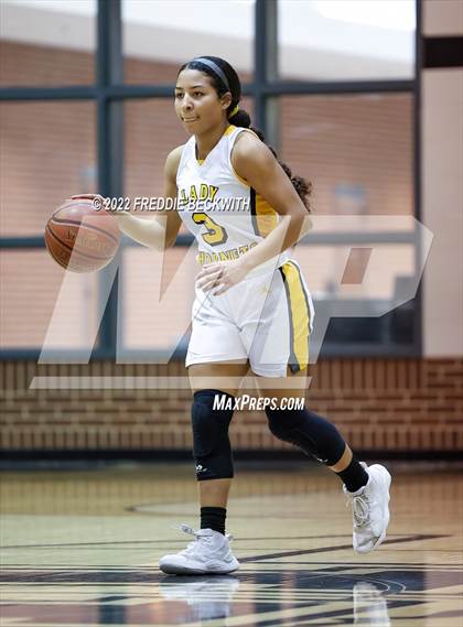Thumbnail 1 in Tom Bean vs. Era (UIL 2A D2  Bi-District) photogallery.