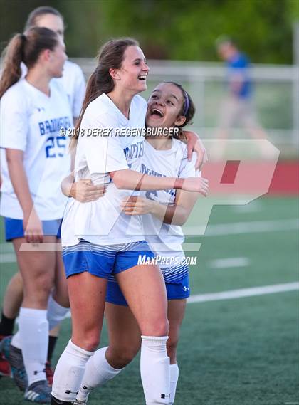 Thumbnail 2 in Broomfield vs. Columbine (CHSAA 5A Quarterfinal) photogallery.