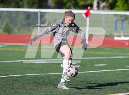Thumbnail 3 in Broomfield vs. Columbine (CHSAA 5A Quarterfinal) photogallery.