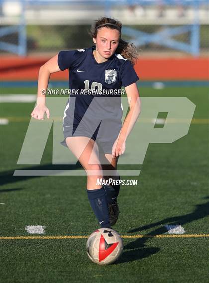 Thumbnail 2 in Broomfield vs. Columbine (CHSAA 5A Quarterfinal) photogallery.