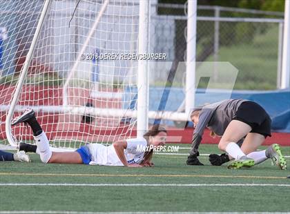 Thumbnail 1 in Broomfield vs. Columbine (CHSAA 5A Quarterfinal) photogallery.