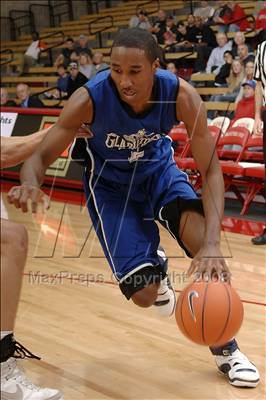Thumbnail 2 in Corona del Mar vs. Gahr (Nike Extravaganza) photogallery.