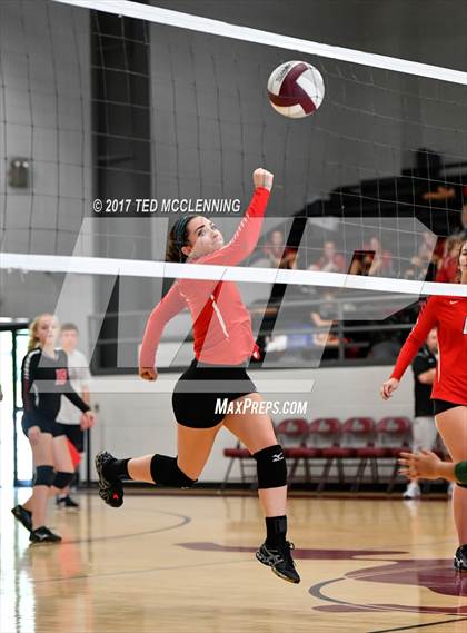 Thumbnail 1 in Episcopal vs Rose Bud photogallery.