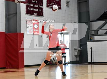 Thumbnail 3 in Episcopal vs Rose Bud photogallery.