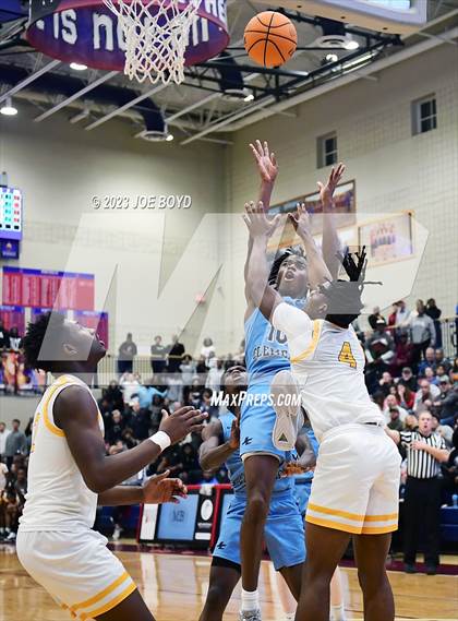 Thumbnail 1 in Mae Jemison vs. James Clemens photogallery.