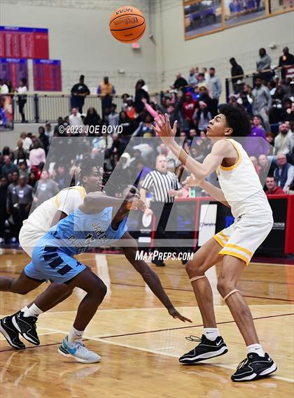 Thumbnail 3 in Mae Jemison vs. James Clemens photogallery.