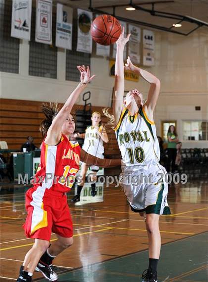 Thumbnail 3 in Royal vs. Cathedral photogallery.