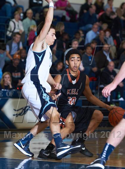 Thumbnail 2 in Kell @ Pope photogallery.