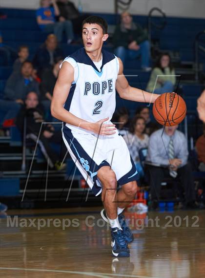 Thumbnail 2 in Kell @ Pope photogallery.
