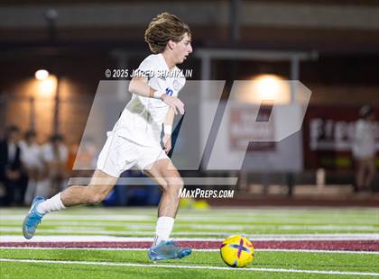 Thumbnail 1 in Vandebilt Catholic vs. E.D. White(LHSAA DIVISION III Regional Playoff) photogallery.