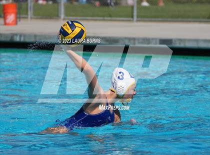 Thumbnail 3 in Sacred Heart Prep vs Clovis (Arroyo Grande Fall Classic) photogallery.