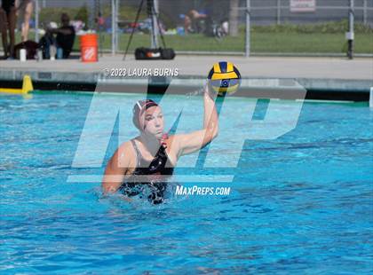 Thumbnail 2 in Sacred Heart Prep vs Clovis (Arroyo Grande Fall Classic) photogallery.