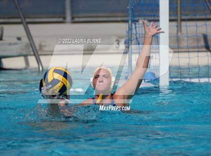 Thumbnail 3 in Sacred Heart Prep vs Clovis (Arroyo Grande Fall Classic) photogallery.