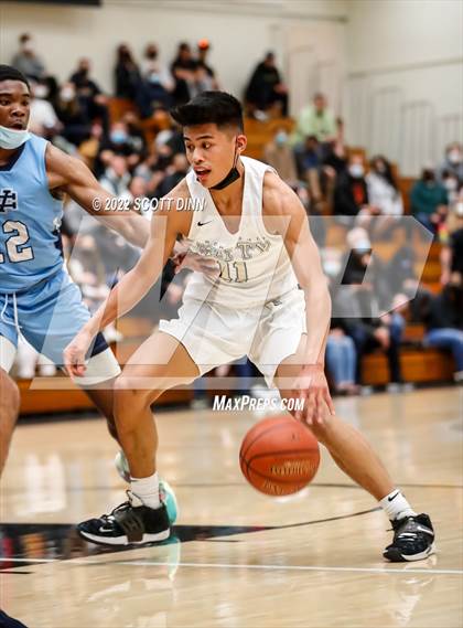Thumbnail 2 in Valley Christian vs Archbishop Mitty (Open Division Championships) photogallery.