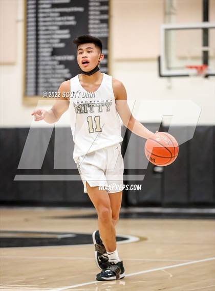 Thumbnail 3 in Valley Christian vs Archbishop Mitty (Open Division Championships) photogallery.