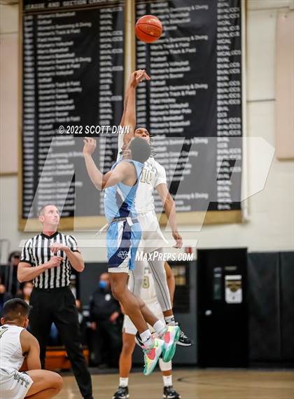 Thumbnail 2 in Valley Christian vs Archbishop Mitty (Open Division Championships) photogallery.