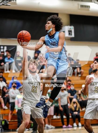 Thumbnail 2 in Valley Christian vs Archbishop Mitty (Open Division Championships) photogallery.