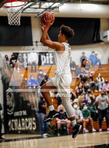 Thumbnail 2 in Valley Christian vs Archbishop Mitty (Open Division Championships) photogallery.