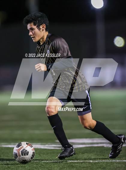 Thumbnail 1 in Chaminade @ Crespi photogallery.