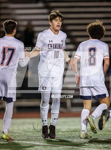 Thumbnail 3 in Chaminade @ Crespi photogallery.