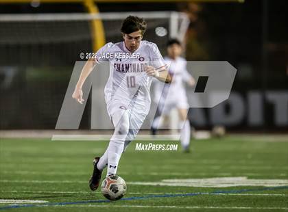 Thumbnail 2 in Chaminade @ Crespi photogallery.