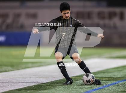 Thumbnail 2 in Chaminade @ Crespi photogallery.