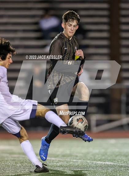 Thumbnail 1 in Chaminade @ Crespi photogallery.