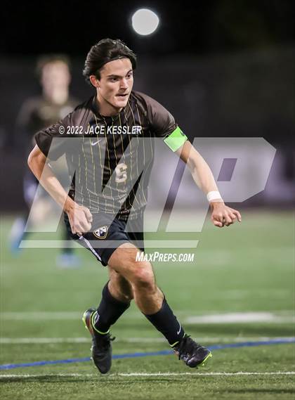 Thumbnail 3 in Chaminade @ Crespi photogallery.