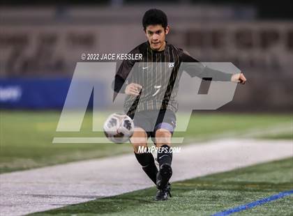 Thumbnail 3 in Chaminade @ Crespi photogallery.