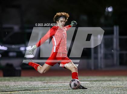 Thumbnail 1 in Chaminade @ Crespi photogallery.