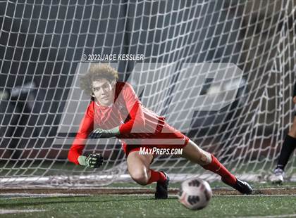 Thumbnail 2 in Chaminade @ Crespi photogallery.