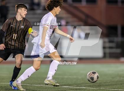 Thumbnail 2 in Chaminade @ Crespi photogallery.